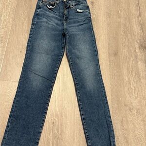 Good American size 4/27 Blue jeans